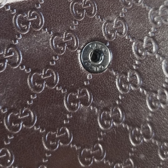 Gucci Sunglasses - Picture 15 of 16